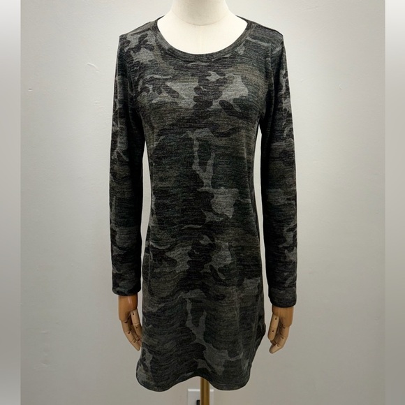 P.S. Kate Tops - P.S. Kate Gray Camo Long Sleeve Tunic Dress Size S